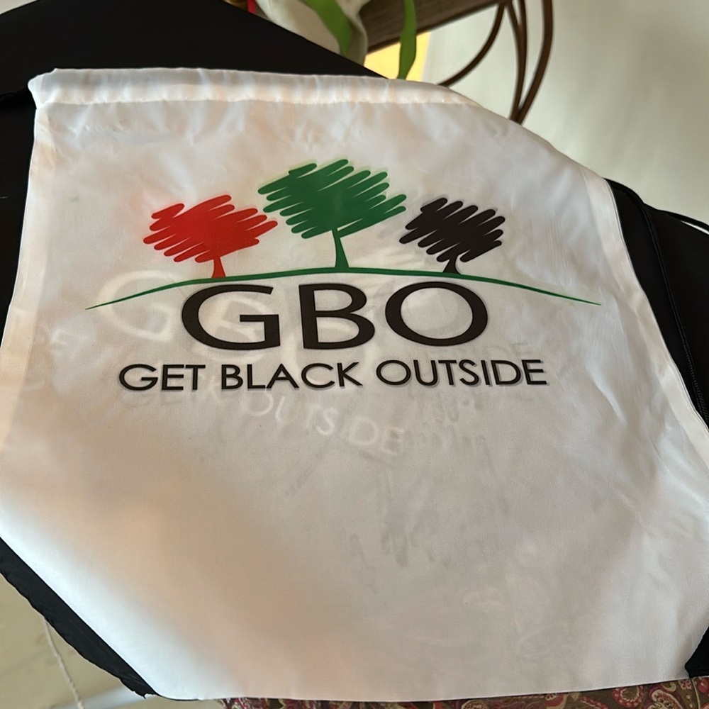 GBO Drawstring nylon bag and scarf